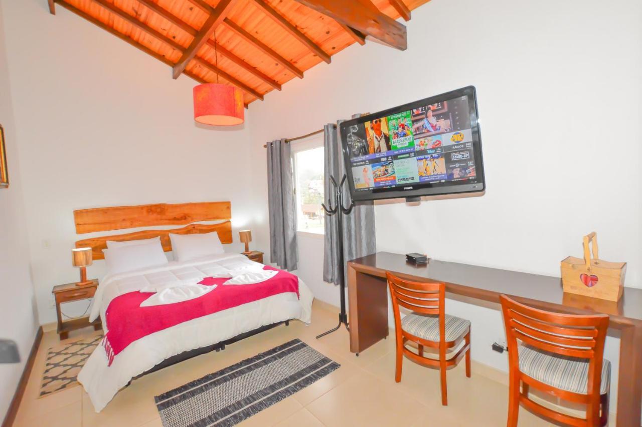 مونتي فيردي Maison Bleue Suites المظهر الخارجي الصورة